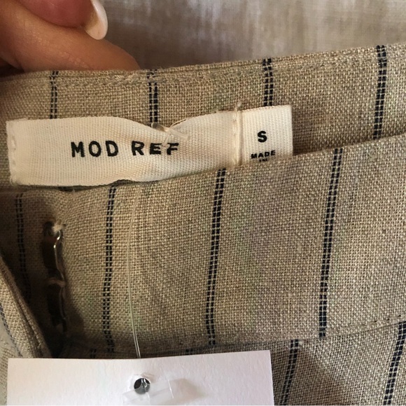 NWT MOD REF womens linen like walking shorts pinstripe detail size S - Picture 6 of 10